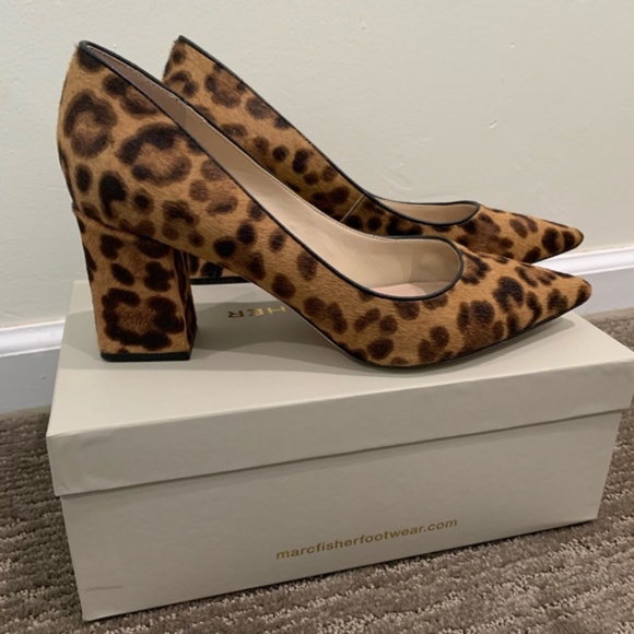 Marc Fisher Leopard Pointed Toe Pumps - Picture 1 of 4